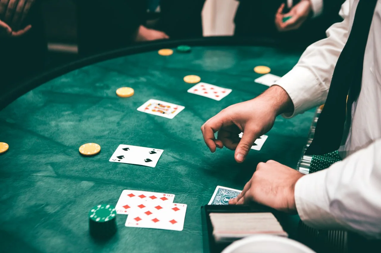 Chưa biết chọn game bài nào? v9989 có danh mục và hướng dẫn đầy đủ